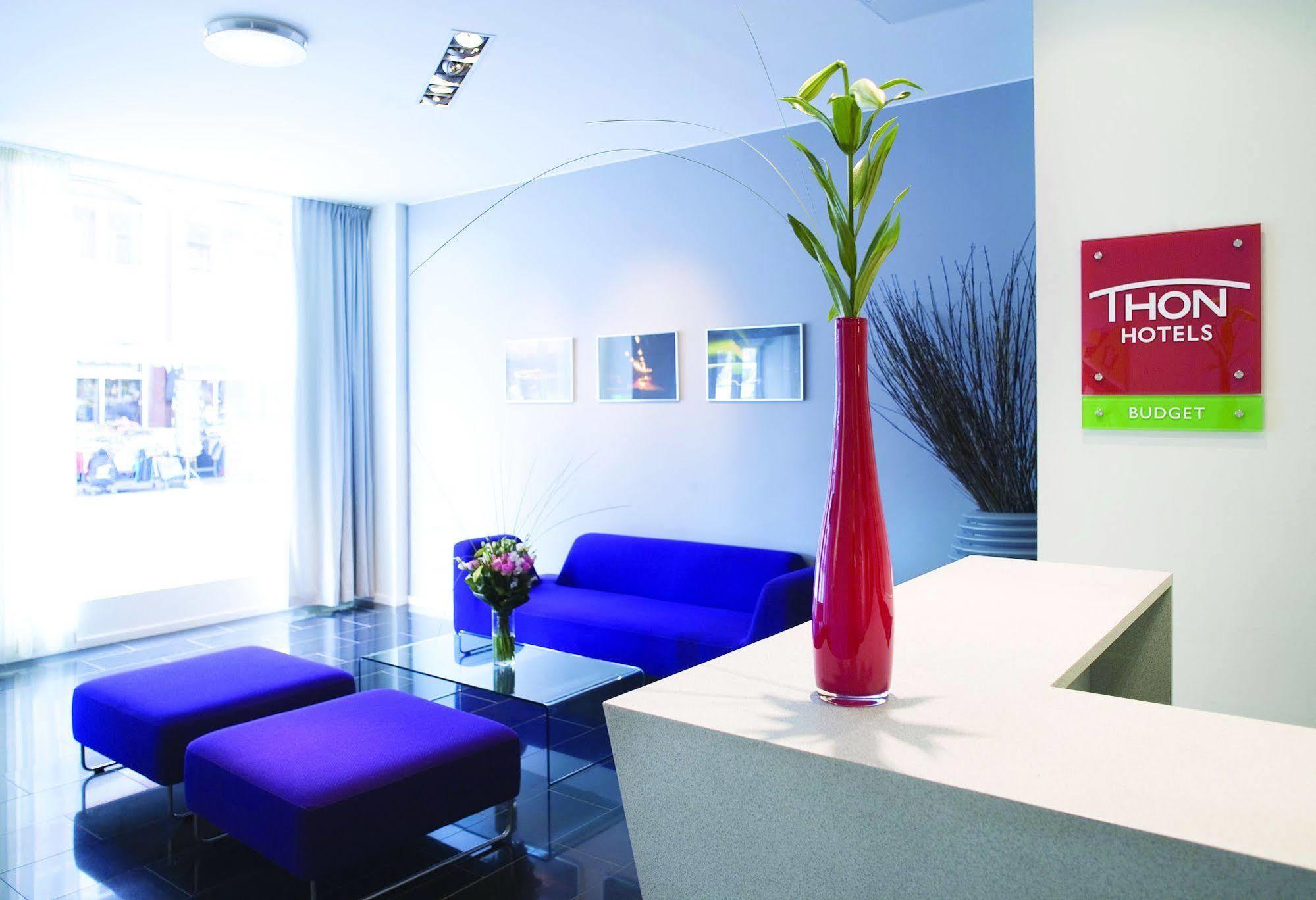 Thon Hotel Spectrum Oslo Buitenkant foto